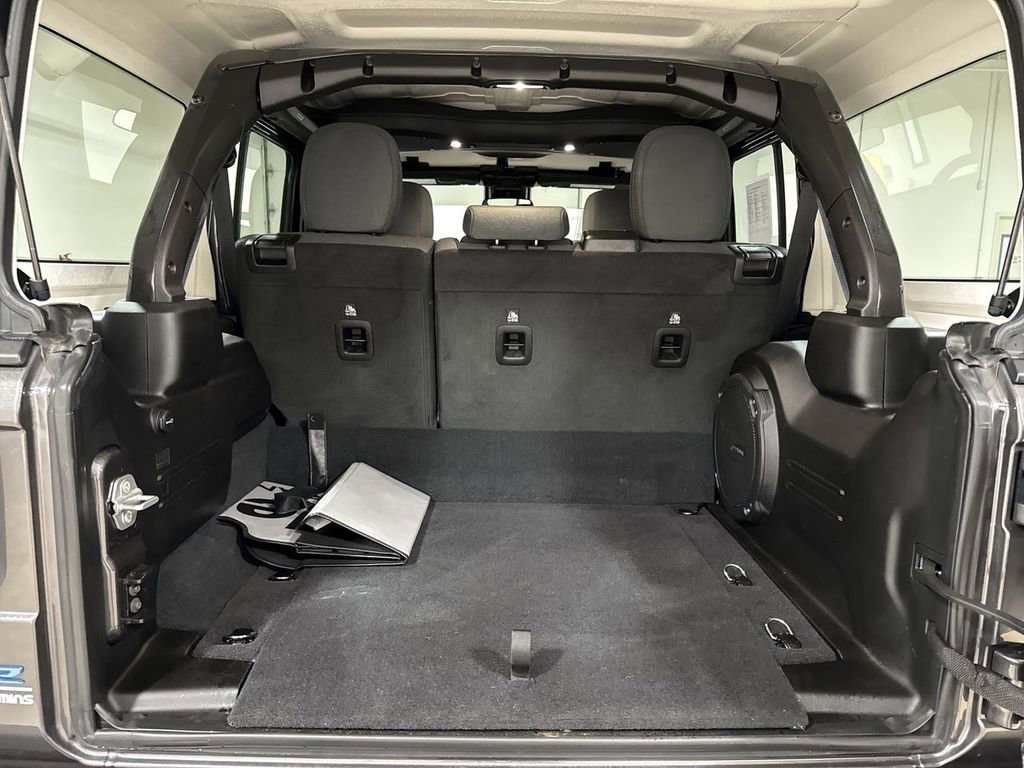 Used 2025 Jeep Wrangler Unlimited Sport S 4xe w/ Convenience Group image 23