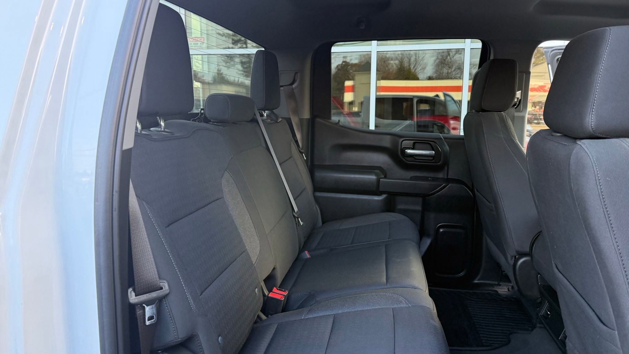 Used 2023 Chevrolet Silverado 1500 Custom image 24