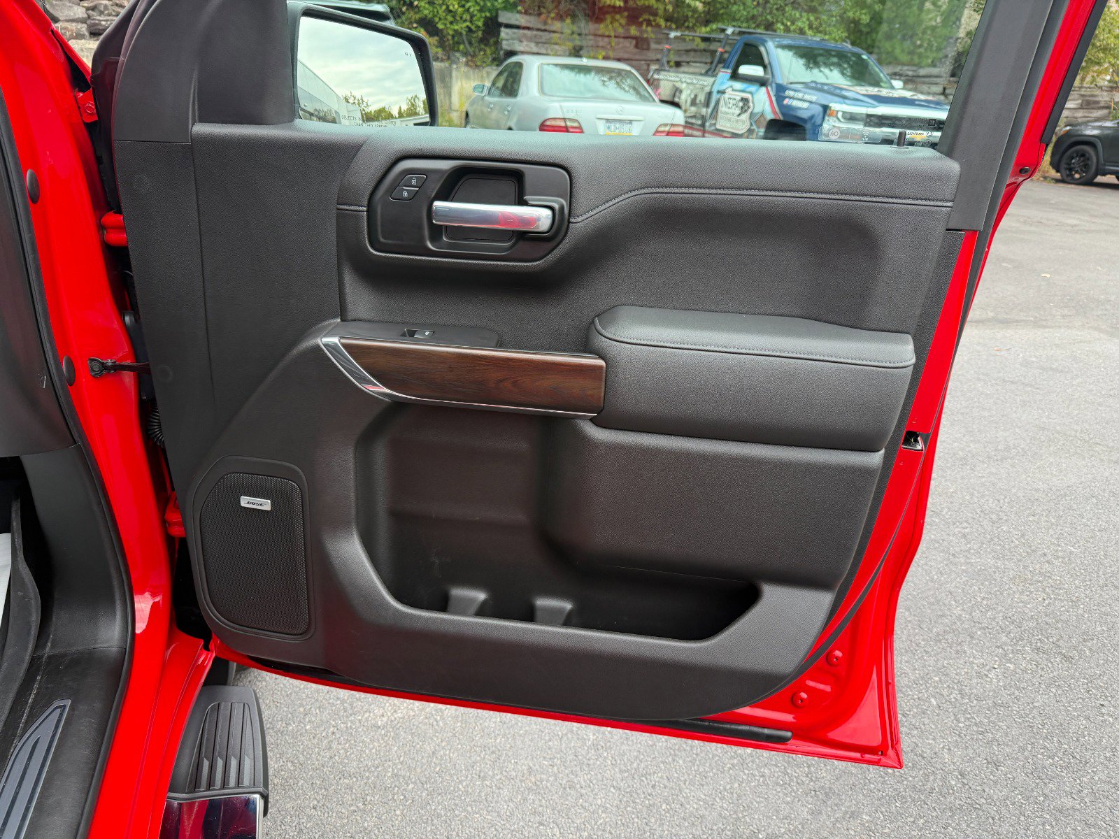 Used 2021 GMC Sierra 1500 SLT w/ SLT Premium Plus Package image 23