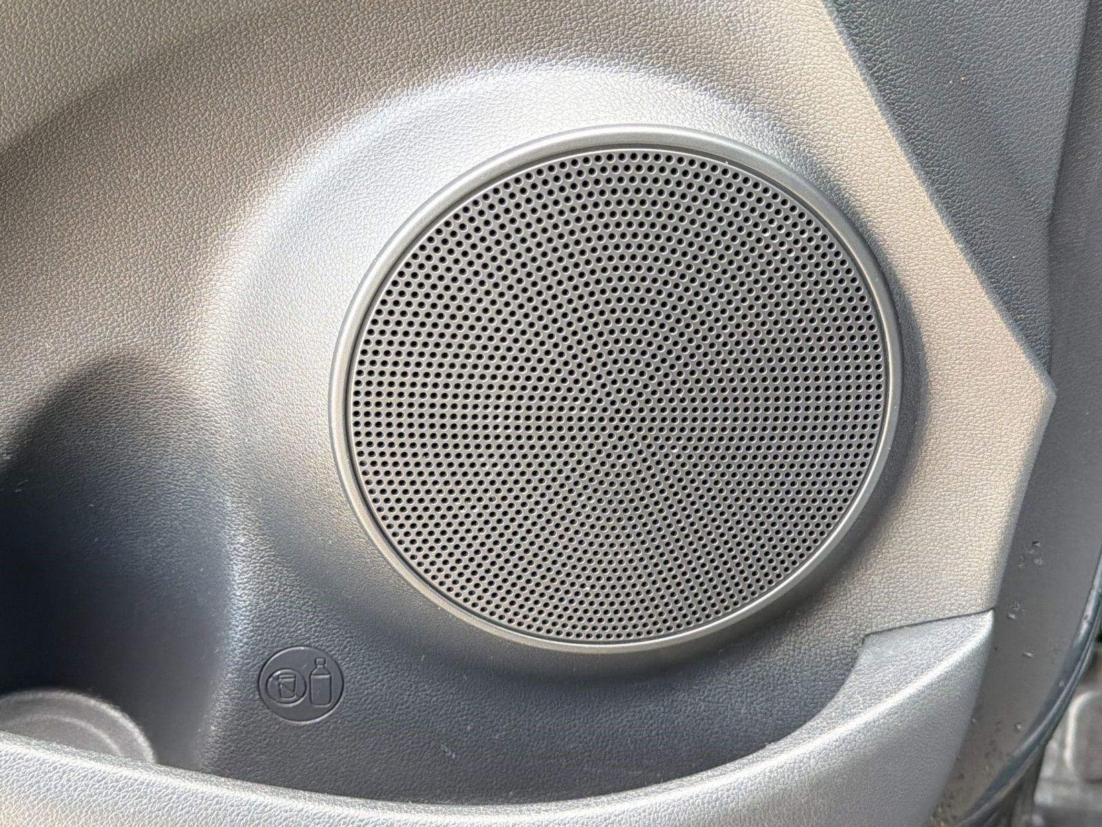 Used 2021 Hyundai Kona SE image 22