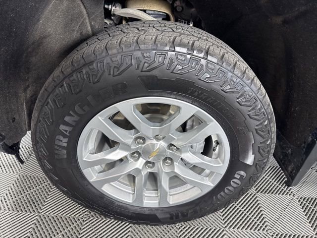 Used 2019 Chevrolet Silverado 1500 LT w/ All-Star Edition image 7