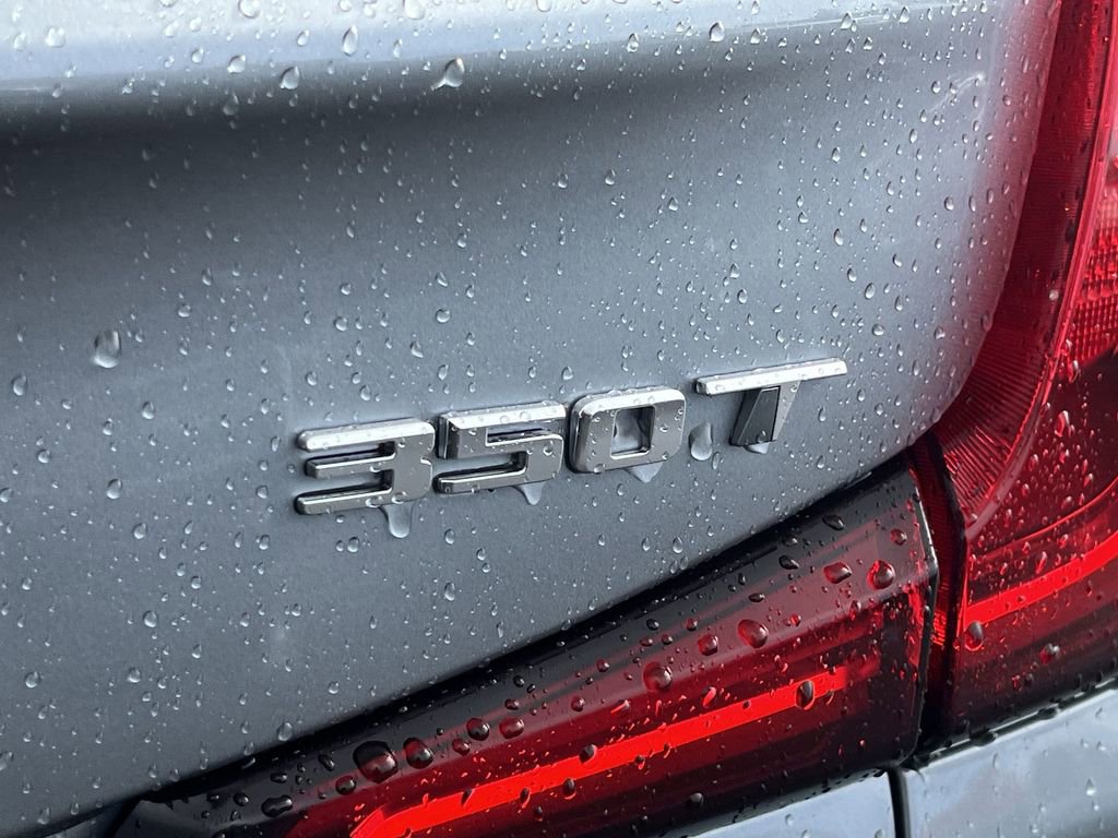 Used 2024 Cadillac XT4 Premium Luxury image 28