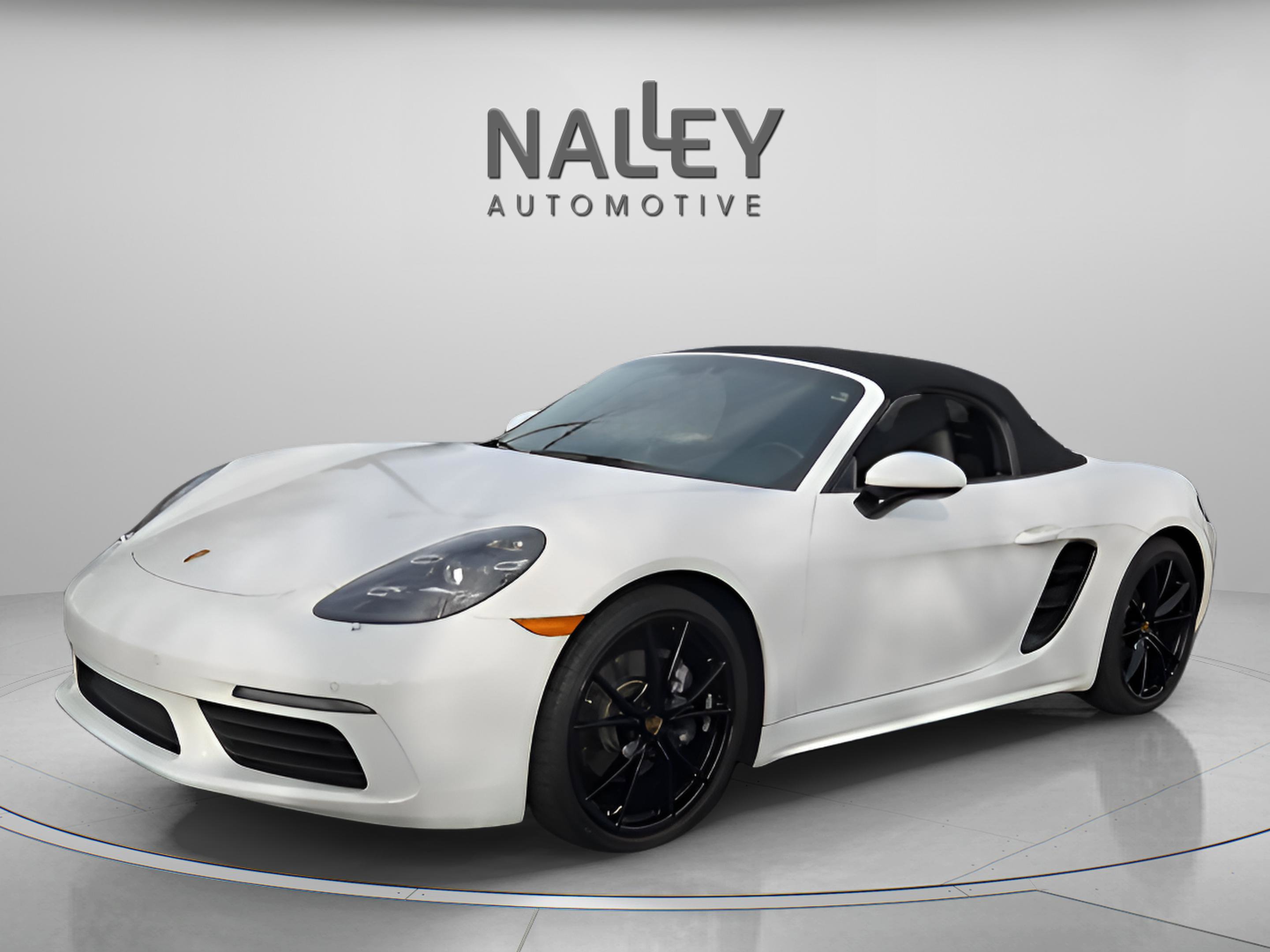 Used 2021 Porsche 718 Boxster image 3