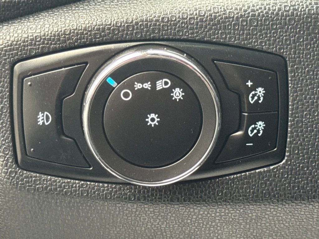 Used 2021 Ford EcoSport SE image 31