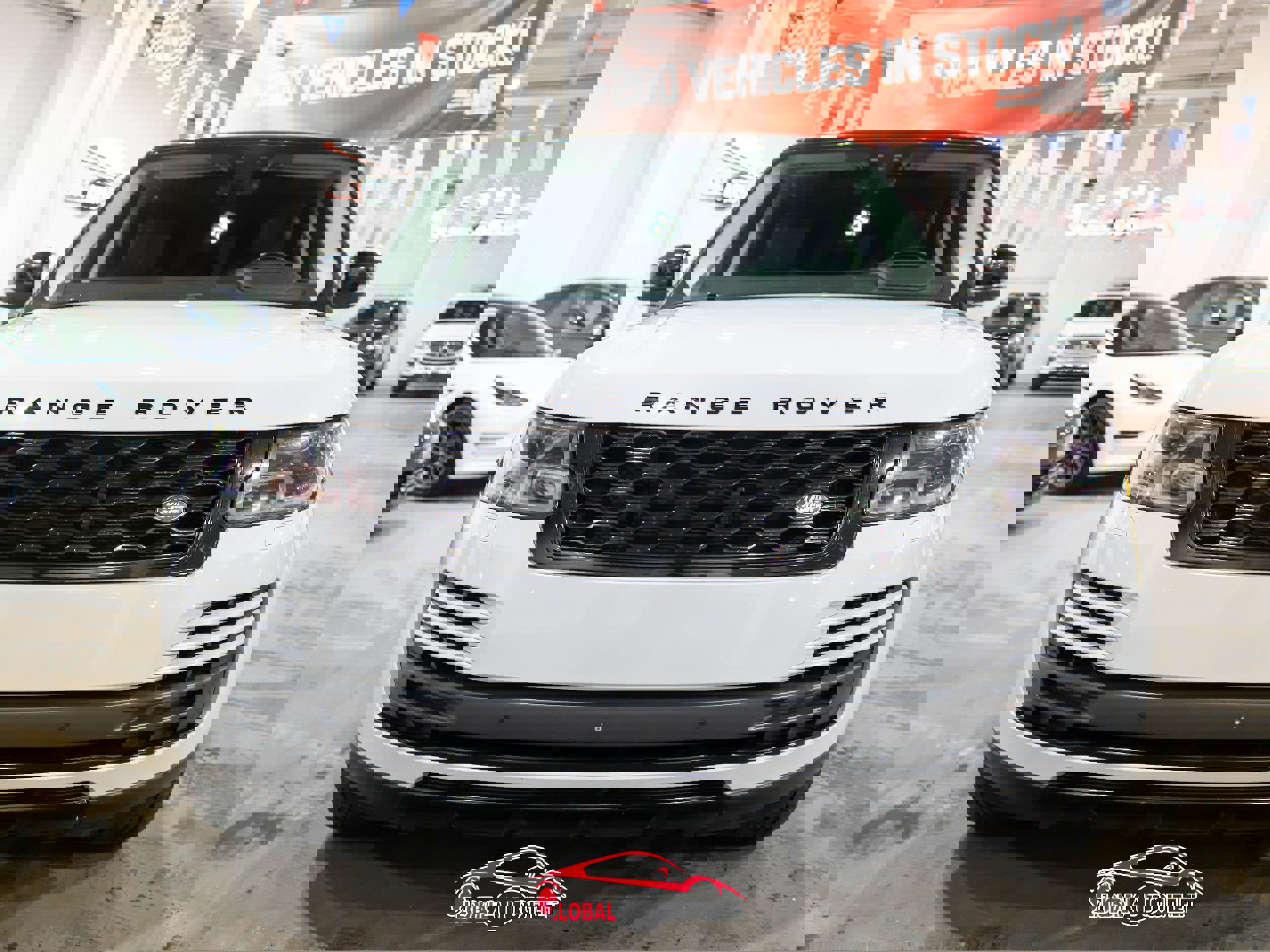 Used 2018 Land Rover Range Rover Long Wheelbase Supercharged image 2