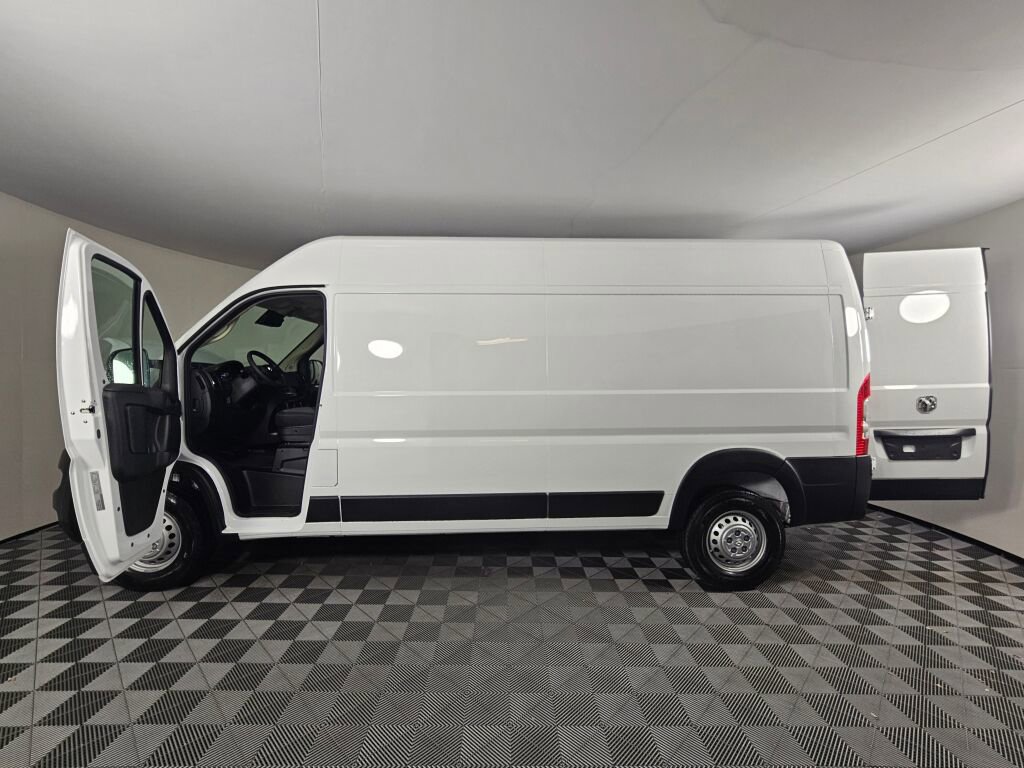 New 2026 RAM ProMaster 2500 FWD image 16