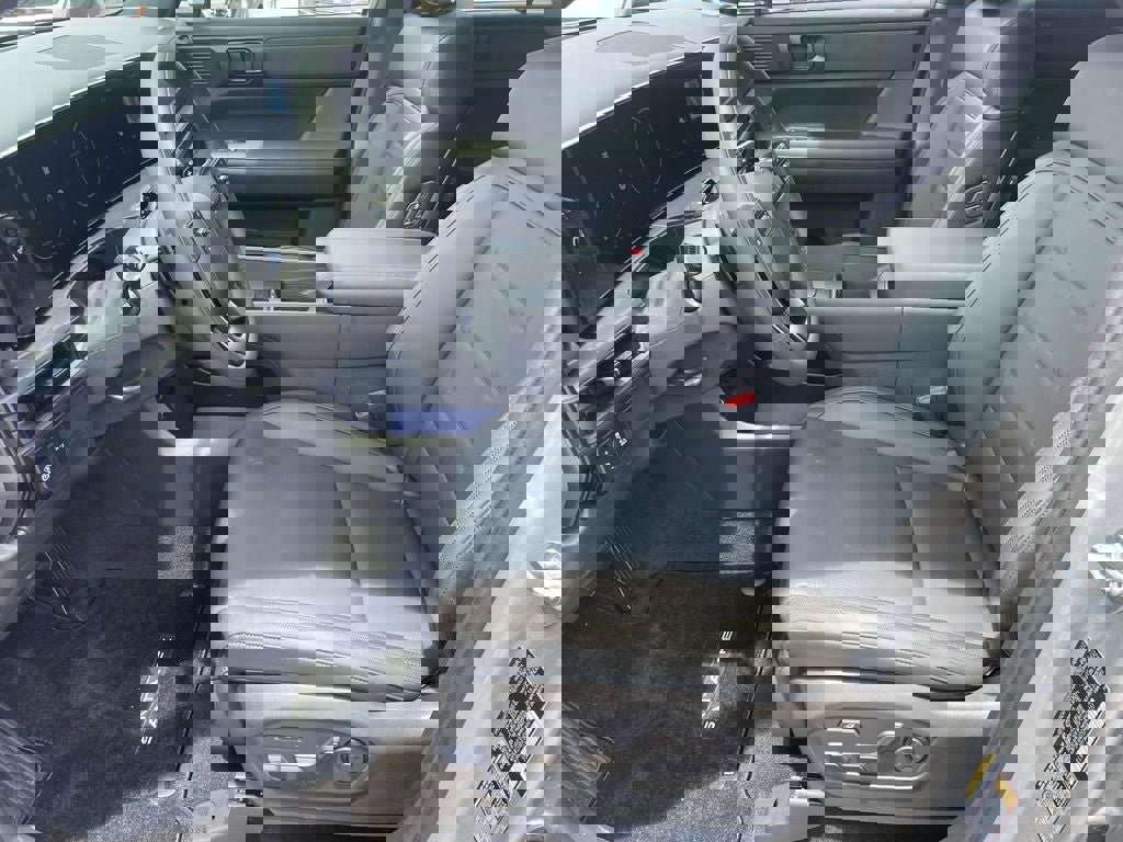 New 2025 Hyundai Santa Fe Calligraphy image 31