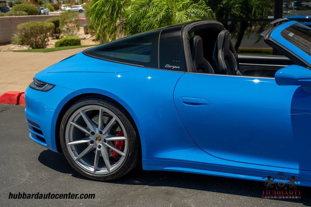 Used 2023 Porsche 911 AWD/4WD image 33