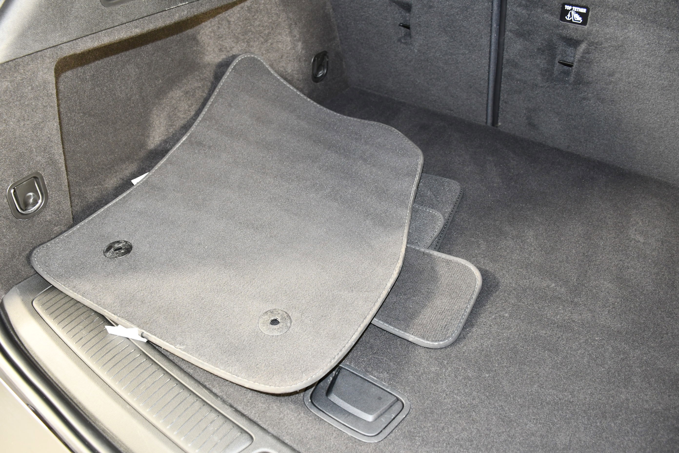 Used 2024 Buick Envision Preferred AWD/4WD image 50