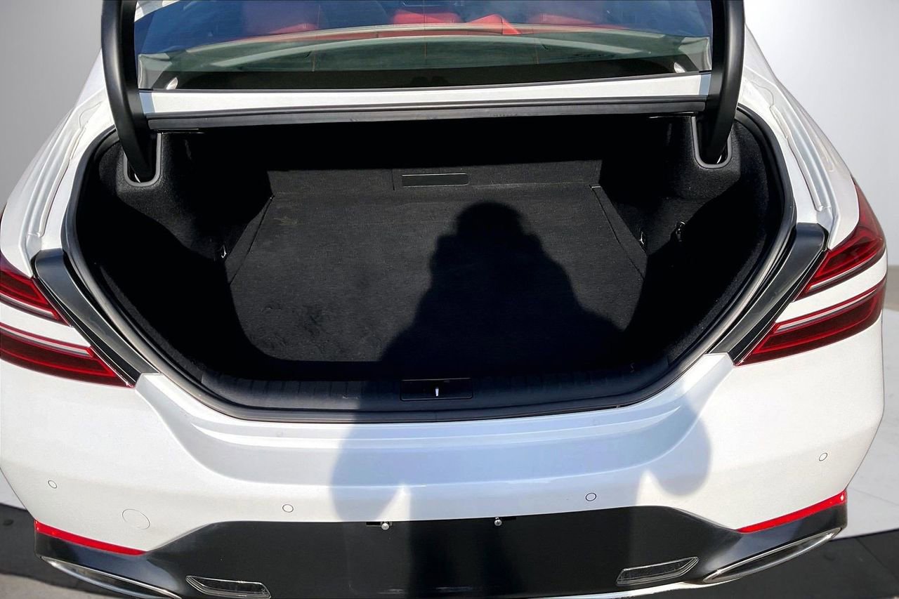 Used 2023 Genesis G70 3.3T w/ Sport Prestige Package image 27