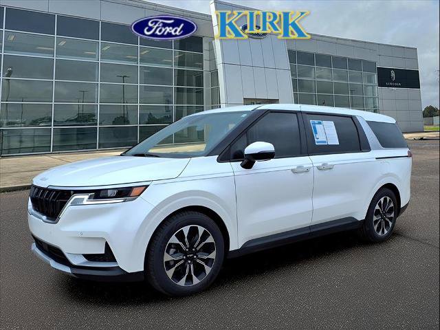 Used 2024 Kia Carnival EX image 2