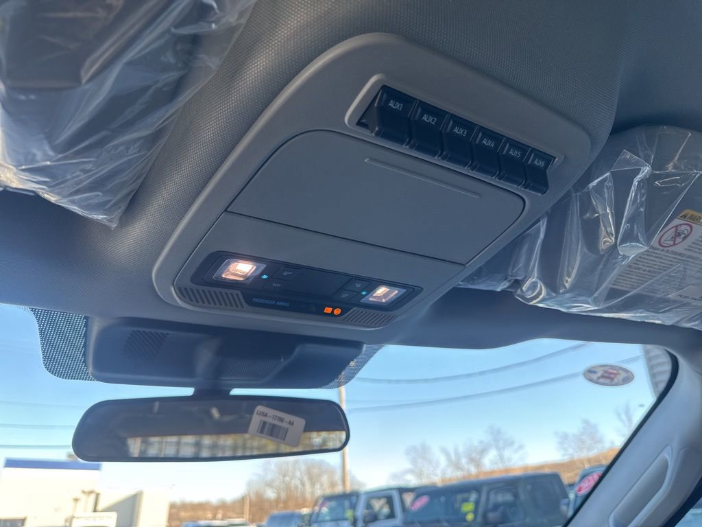 New 2026 Ford F250 XLT w/ FX4 Off-Road Package image 21