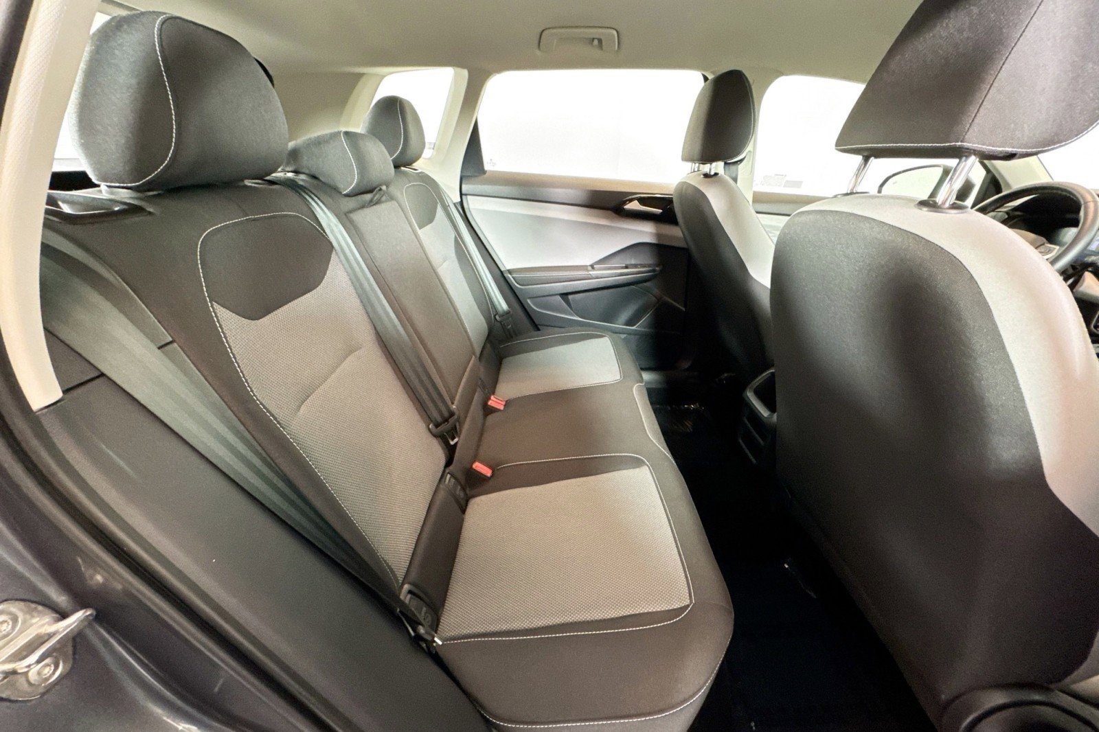 Used 2024 Volkswagen Taos S image 24