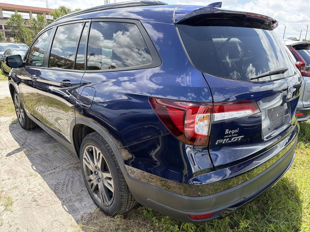 Used 2022 Honda Pilot Sport image 7
