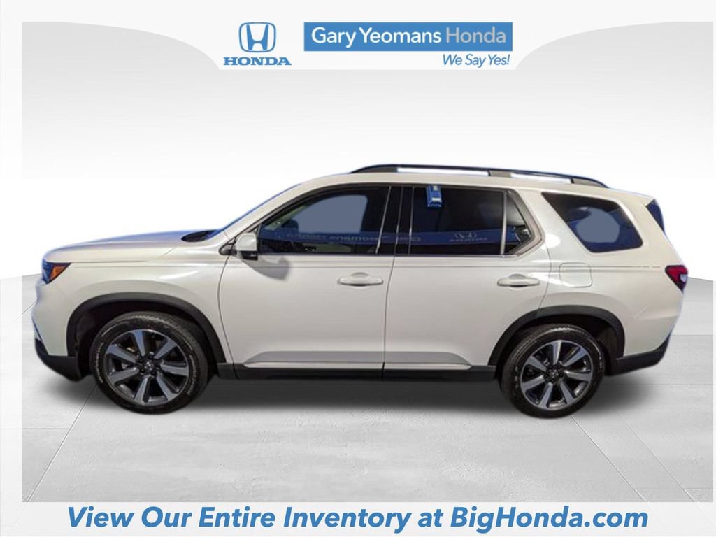 Certified 2024 Honda Pilot Touring image 10