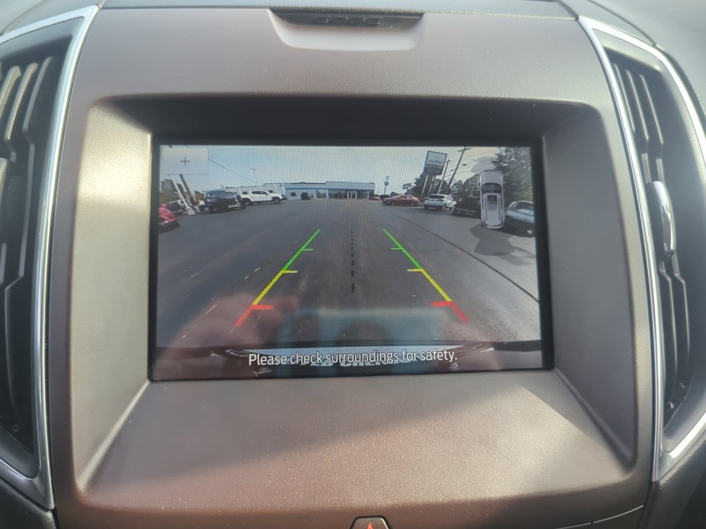 Used 2020 Ford Edge Titanium AWD/4WD image 27