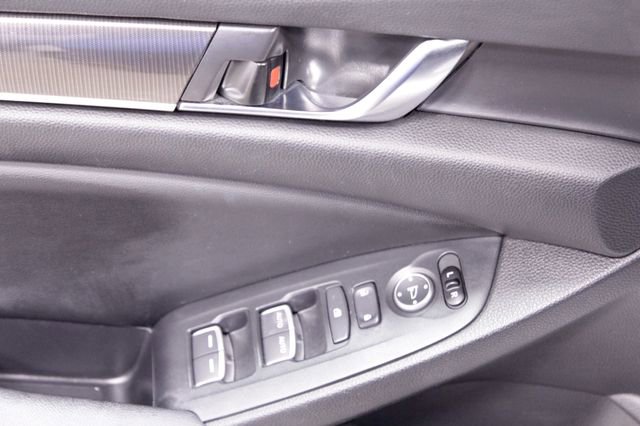 Used 2020 Honda Accord Sport image 21