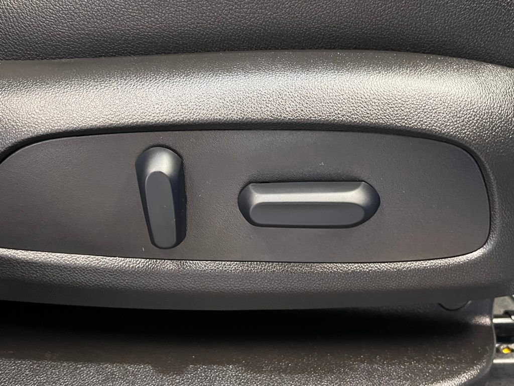 Used 2024 Chevrolet Blazer LT w/ Midnight/Sport Edition image 34