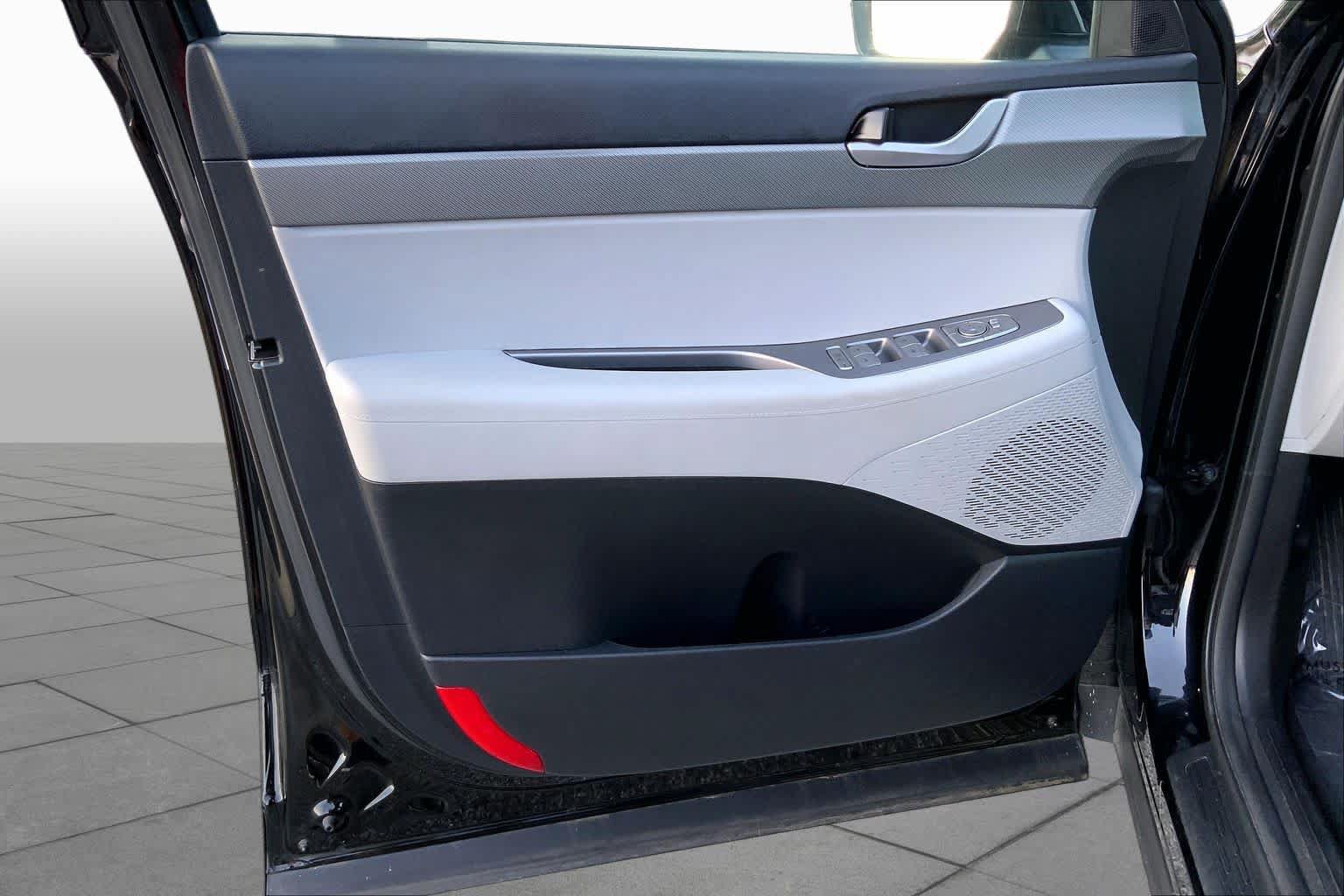 Used 2025 Hyundai Palisade SEL FWD image 20