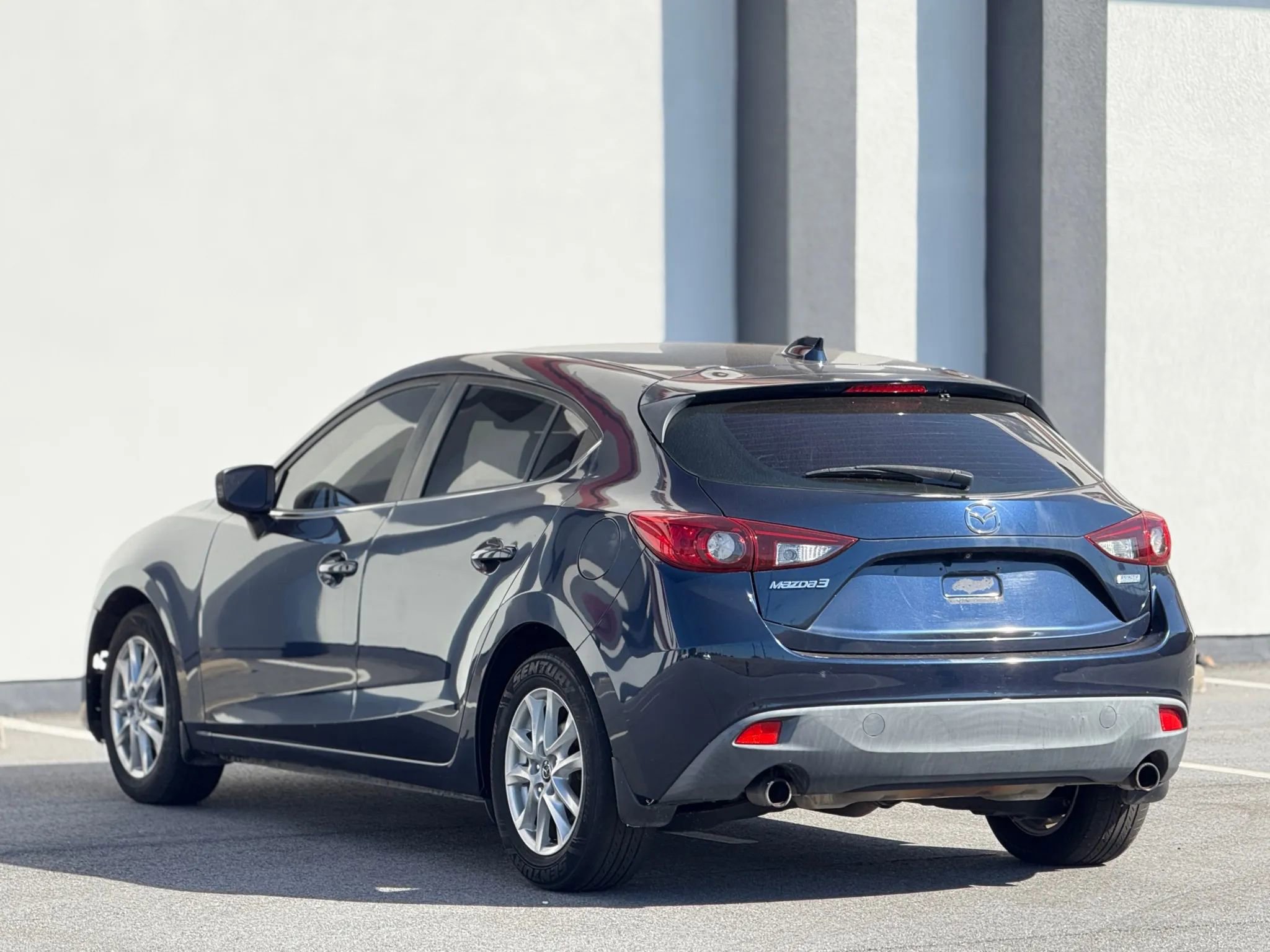 Used 2015 MAZDA MAZDA3 i Grand Touring image 10