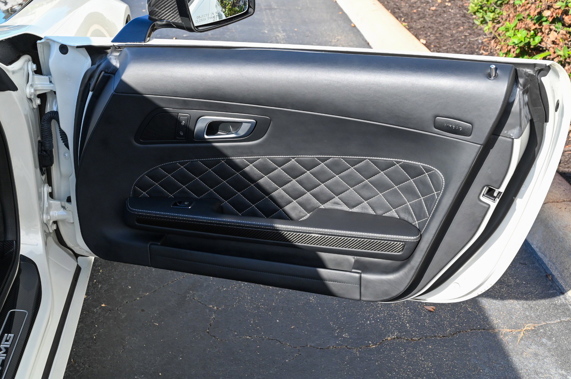 Used 2015 Mercedes-Benz SLS AMG GT Final Edition image 44