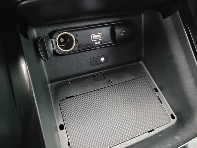 Used 2021 Kia Telluride EX w/ EX Premium Package image 16