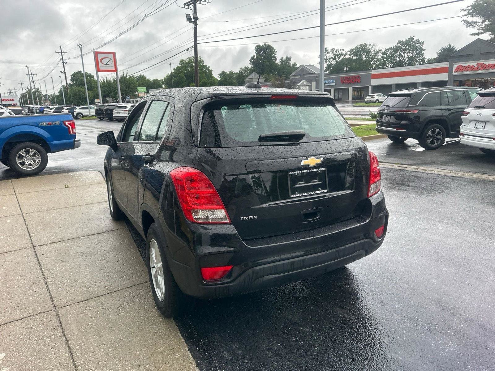 Used 2020 Chevrolet Trax LS FWD image 4