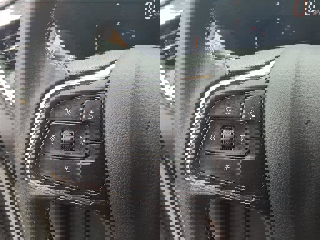 Used 2024 Buick Encore GX Preferred w/ Advanced Technology Package image 24