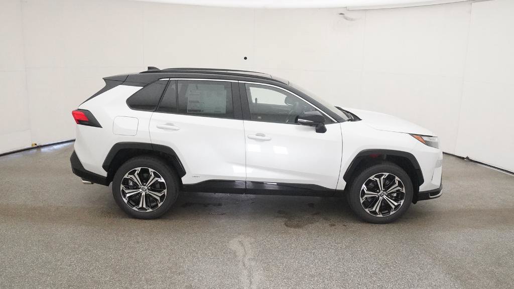 New 2025 Toyota RAV4 XSE w/ Premium Package AWD/4WD image 14