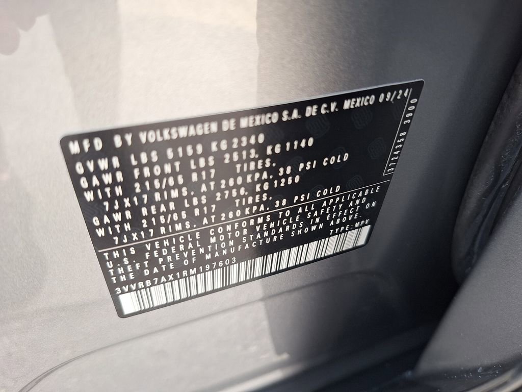 Used 2024 Volkswagen Tiguan S FWD image 31