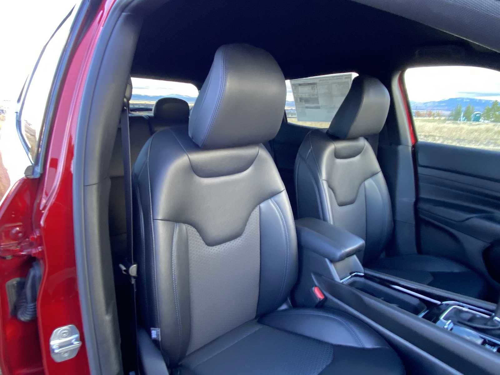 New 2026 Jeep Compass Latitude w/ Quick Order Package 29K image 16