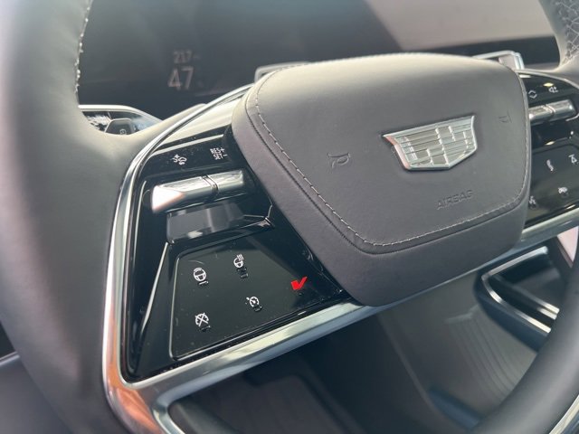 Used 2025 Cadillac Escalade IQ Luxury 2 w/ LPO, Premium Carpet Package image 16