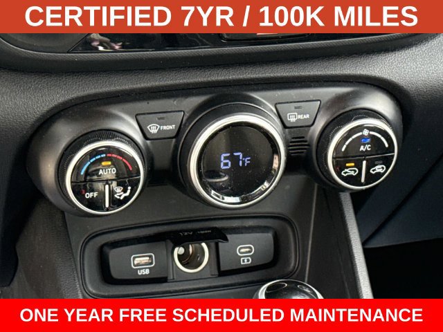 Used 2023 Hyundai Venue SEL FWD image 22