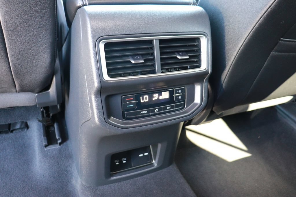 Used 2026 Volkswagen Atlas SE AWD/4WD image 29