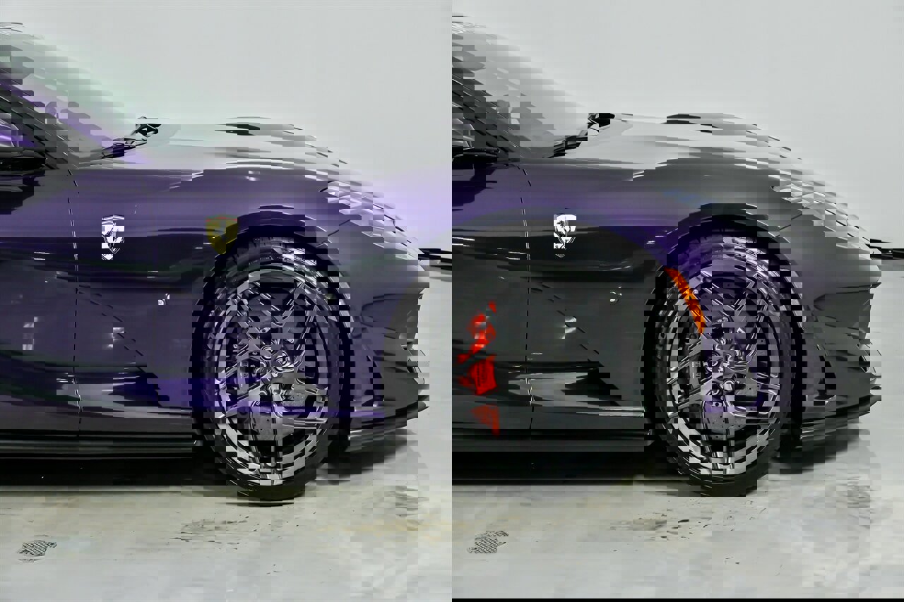 Used 2019 Ferrari 812 Superfast image 15