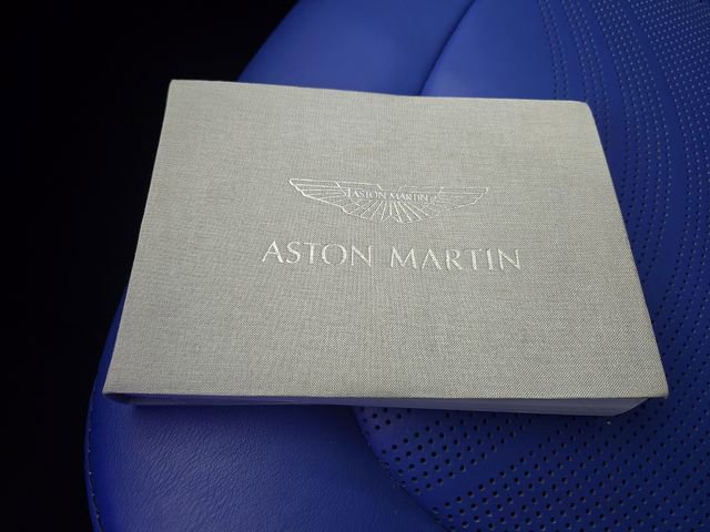 Used 2022 Aston Martin DBX AWD/4WD image 27