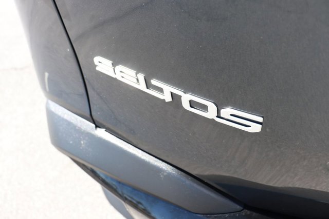 Used 2025 Kia Seltos S image 7