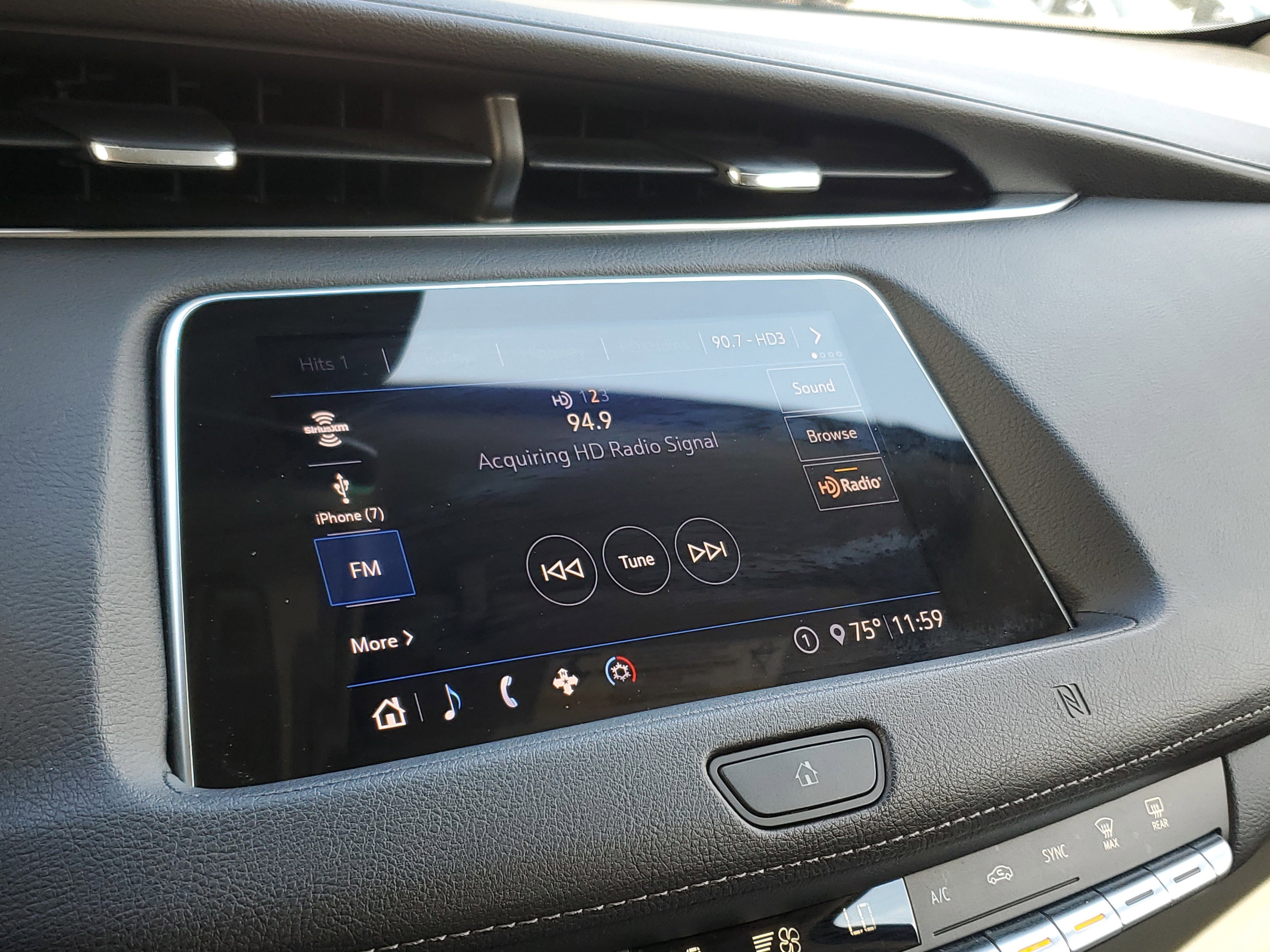 Used 2020 Cadillac XT4 Luxury image 26