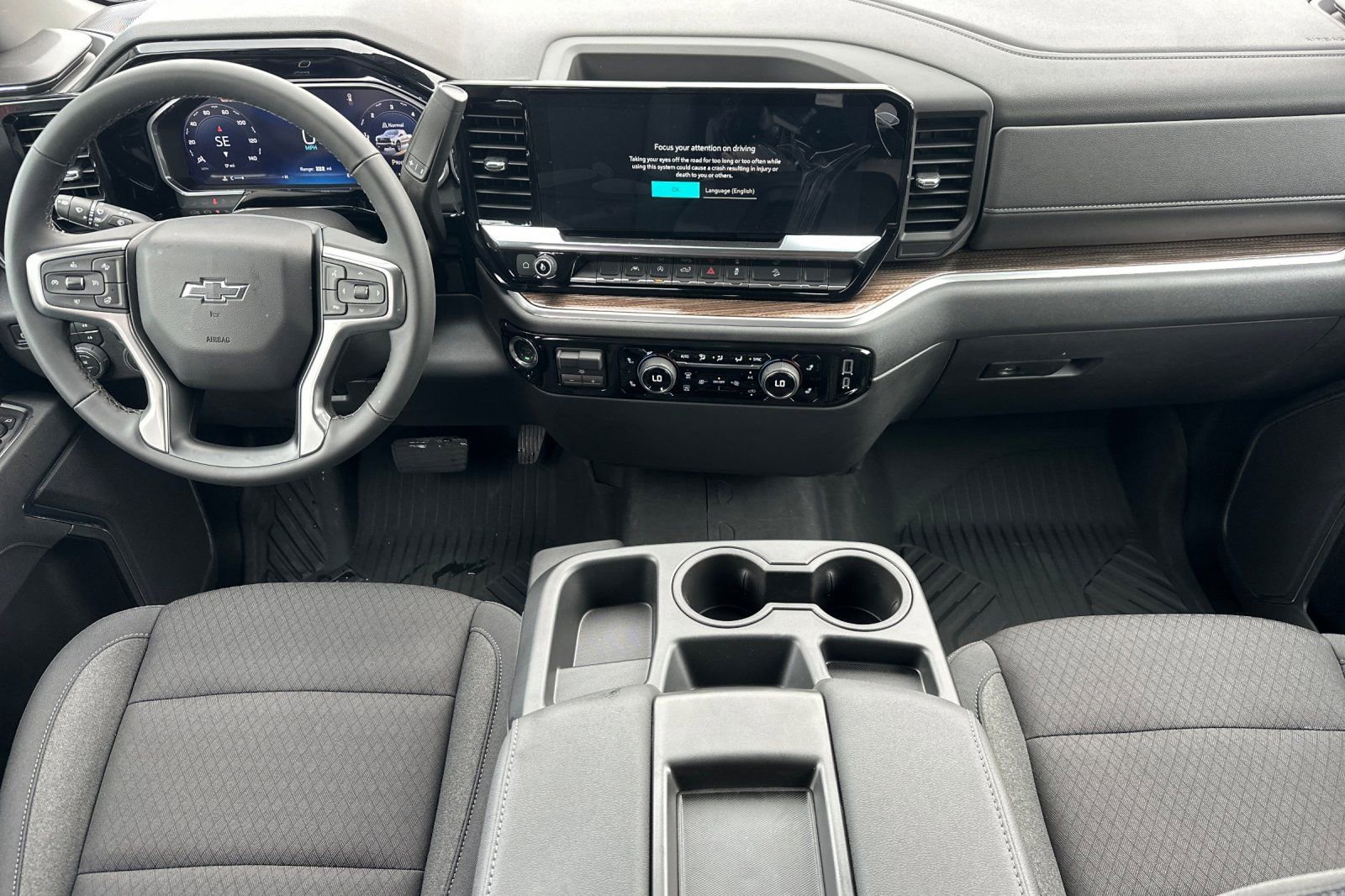 New 2026 Chevrolet Silverado 1500 LT Trail Boss w/ Dark Appearance Package AWD/4WD image 15