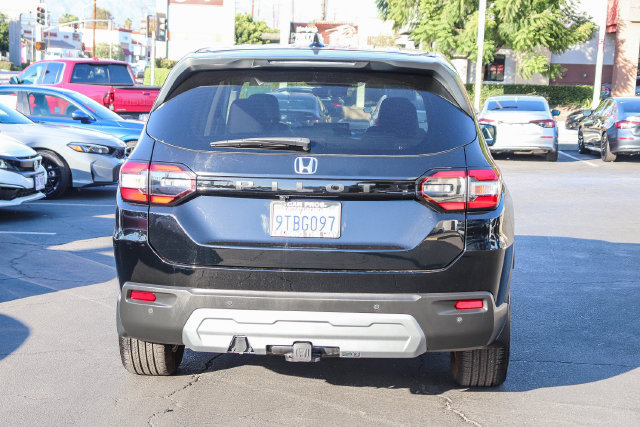 Certified 2025 Honda Pilot EX-L image 10