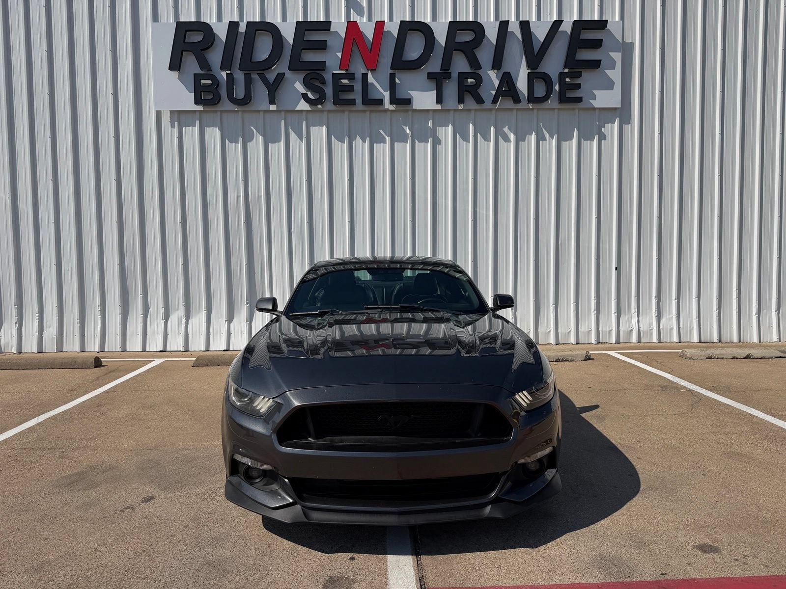 Used 2016 Ford Mustang GT Premium w/ GT Performance Package RWD image 10