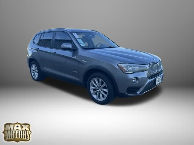Used 2017 BMW X3 xDrive28i image 10