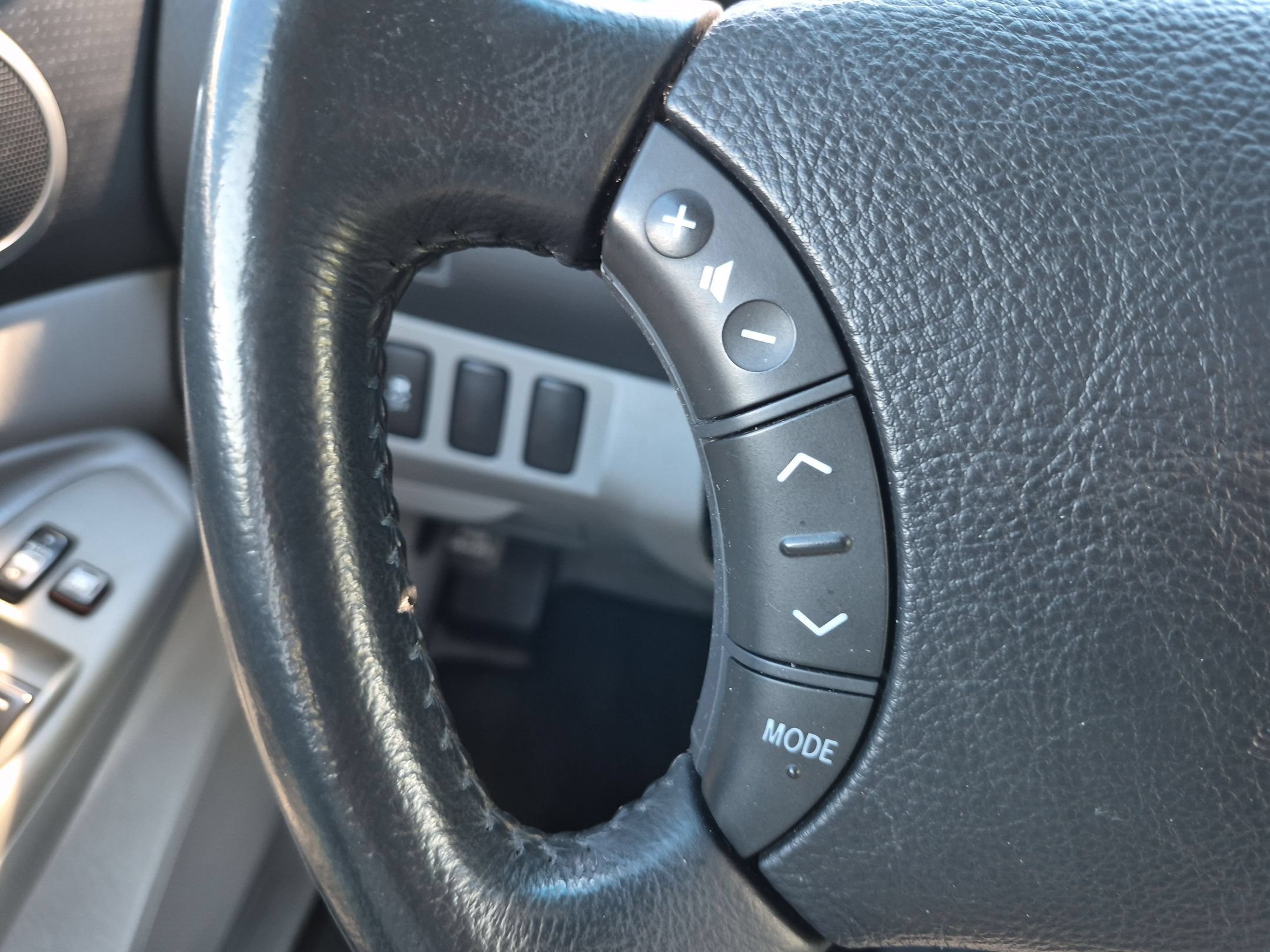 Used 2011 Toyota Tacoma PreRunner w/ SR5 Pkg #2 RWD image 21