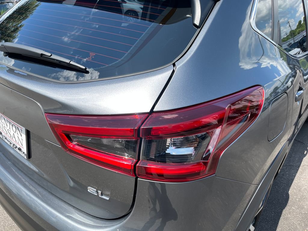Used 2021 Nissan Rogue Sport SL w/ Premium Package FWD image 43