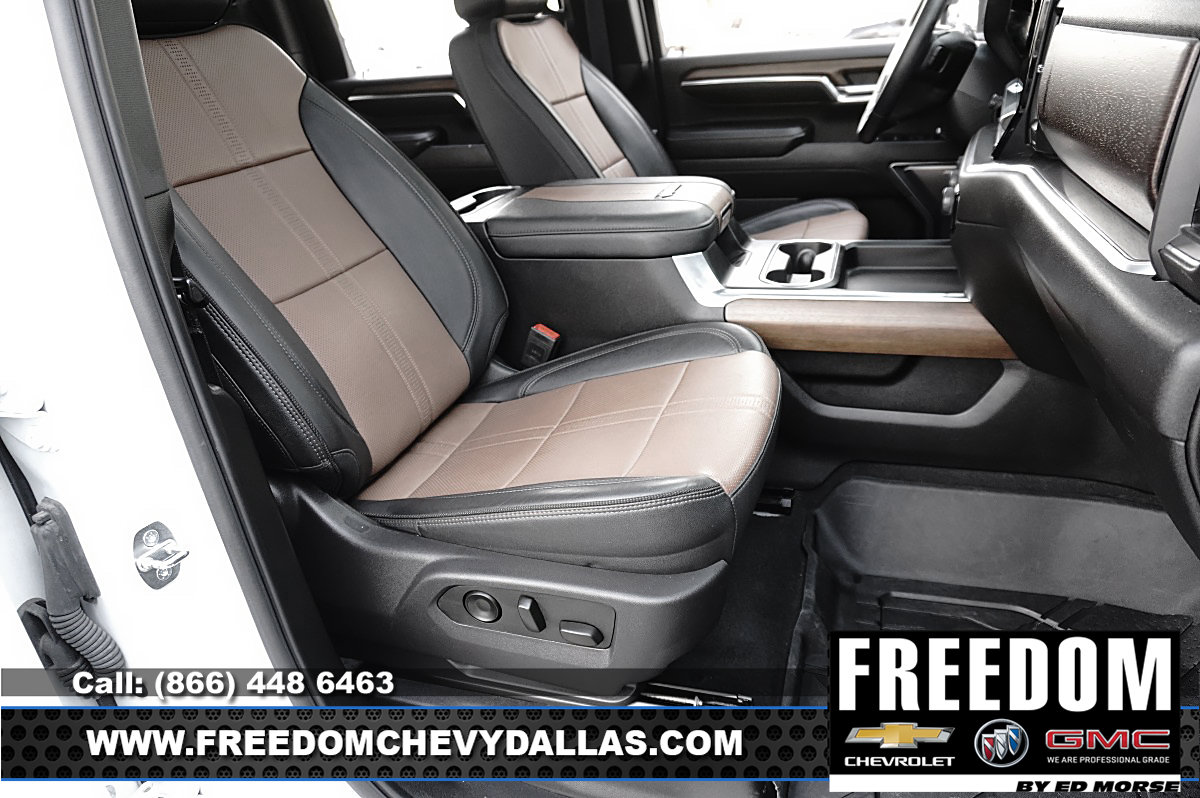 Used 2024 Chevrolet Silverado 3500 High Country w/ High Country Premium Package AWD/4WD image 12