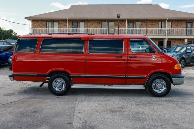 Used 2000 Dodge B3500 RWD image 16