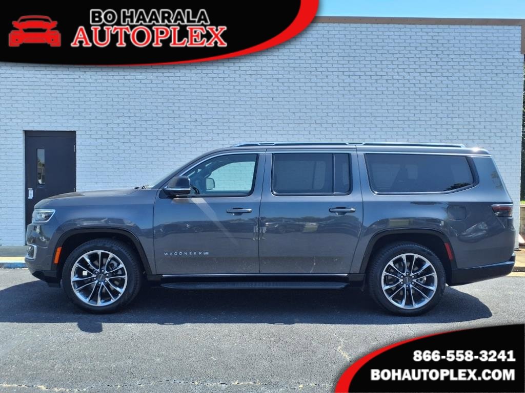 Used 2024 Jeep Wagoneer L Series II w/ Premium Group I