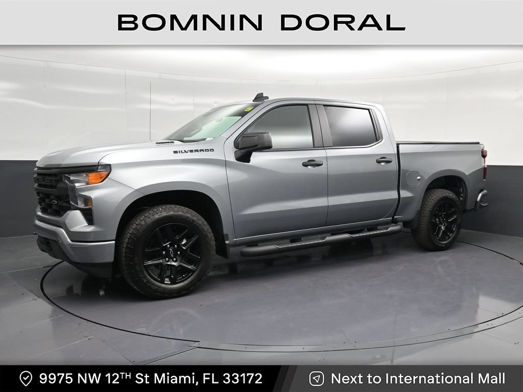 Used 2026 Chevrolet Silverado 1500 Custom w/ Turbomax Blackout Package RWD image 1