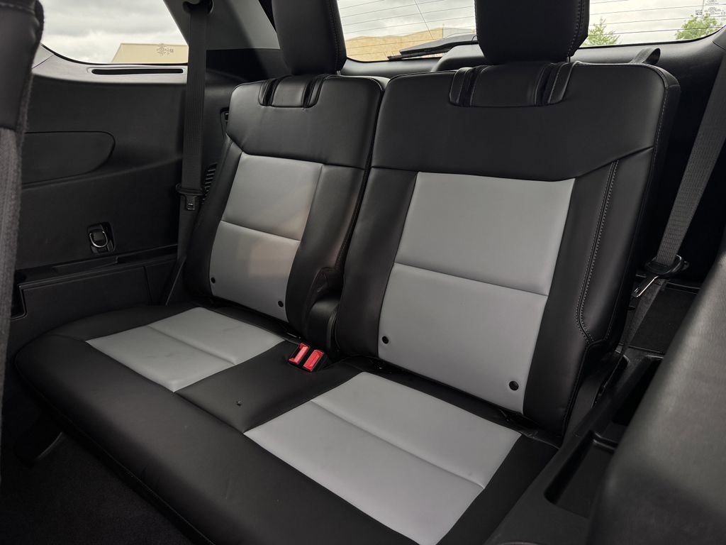 Used 2023 Ford Explorer XLT w/ Equipment Group 202A image 13