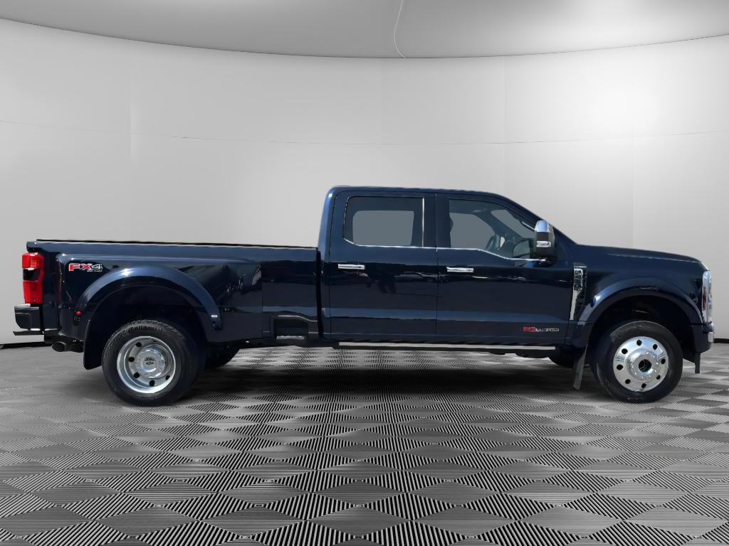 Used 2024 Ford F450 Platinum w/ FX4 Off-Road Package image 6